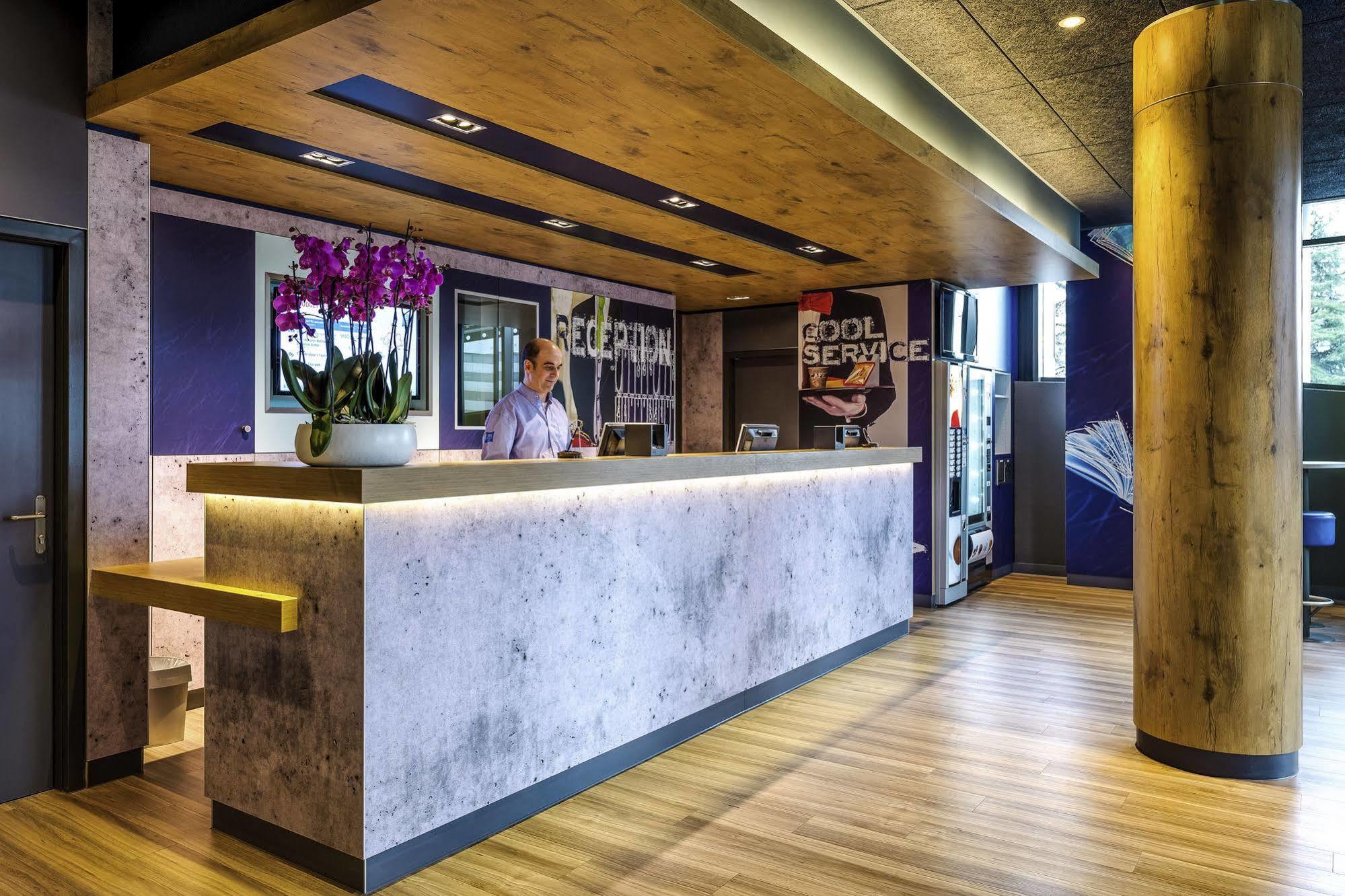 Ibis Budget Geneve Aeroport Vernier Kültér fotó